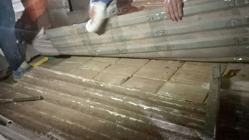 Detuvieron a siete personas y secuestraron más de 170 kilos de cocaína