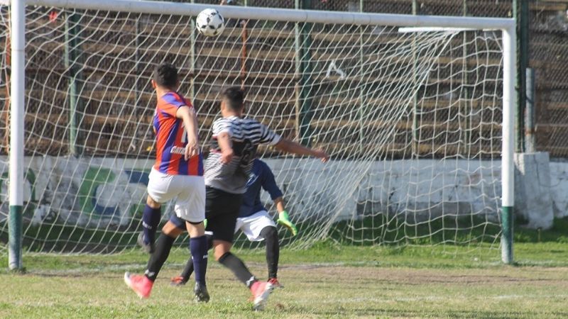 Tesorieri y Policial por la punta y el CAI para arrimar arriba