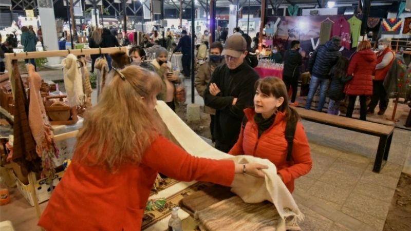 Gran convocatoria en la Feria de Manos Catamarqueños