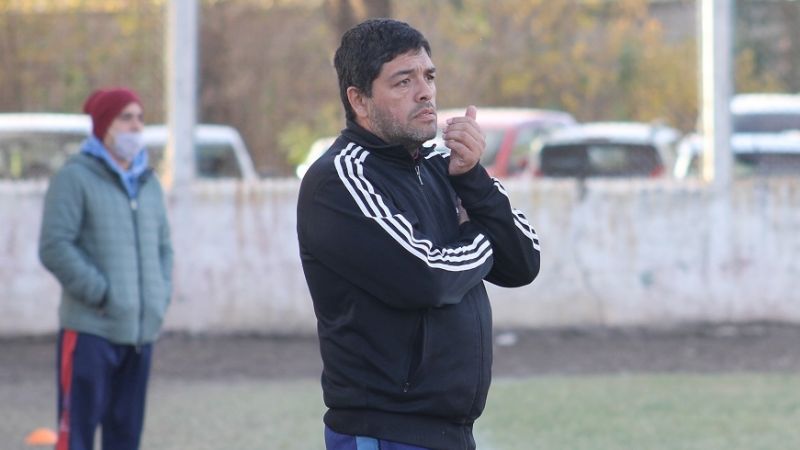 El “Sagrado” le hizo honor a su técnico debutante