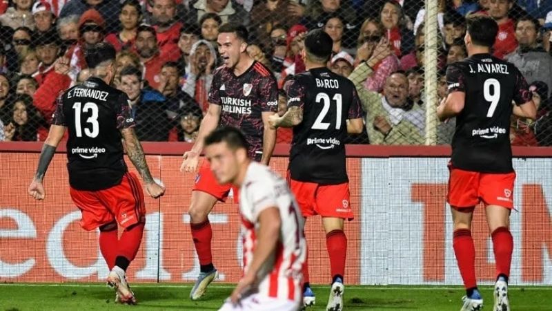 Primer triunfo de River con goleada a Unión, en Santa Fe