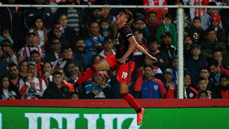 Primer triunfo de River con goleada a Unión, en Santa Fe