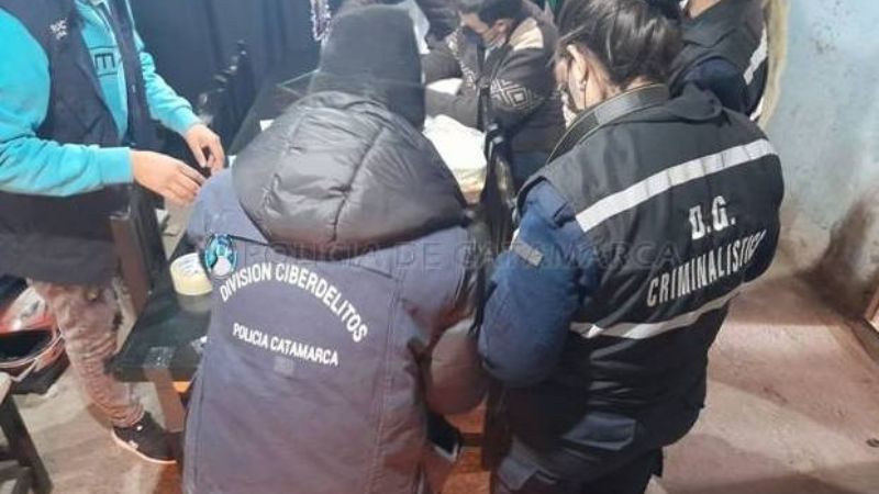 Secuestran elementos comprados con datos robados de tarjetas de crédito