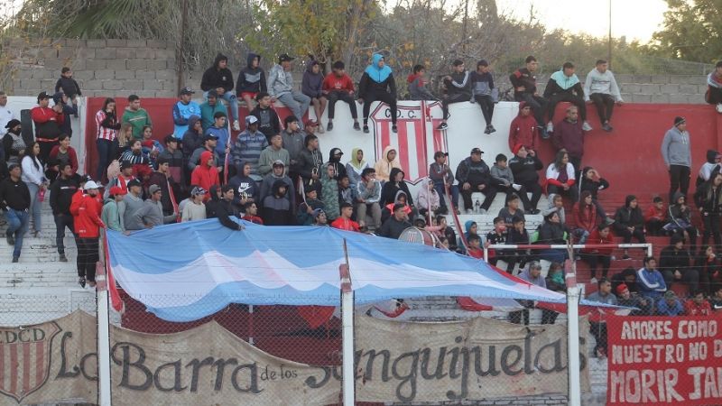 El fútbol y sus homenajes a la Bandera y Belgrano