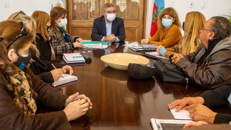 El Gobierno ofreció a docentes respetar el acuerdo paritario nacional