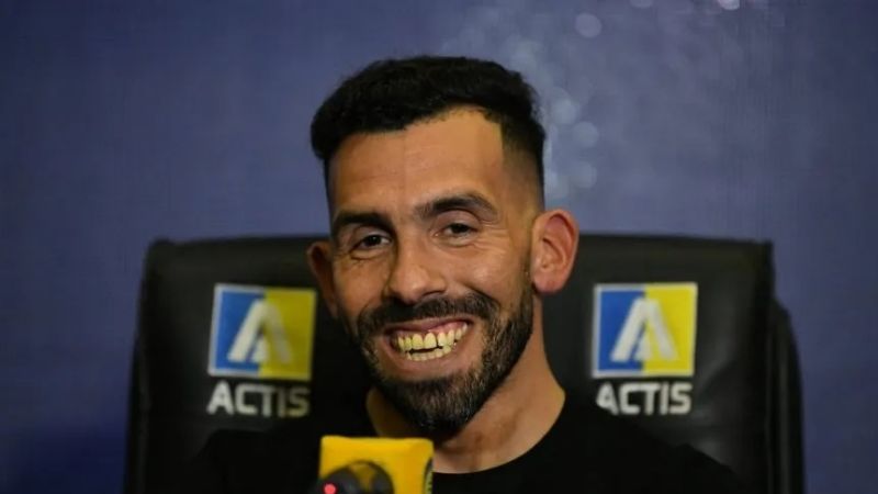 Carlos Tevez ya es el DT de Rosario Central