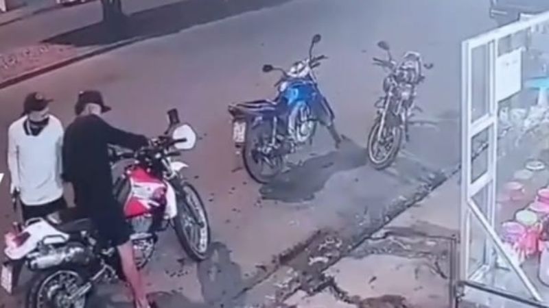 Ladrones son atrapados de una manera inesperada tras un violento asalto