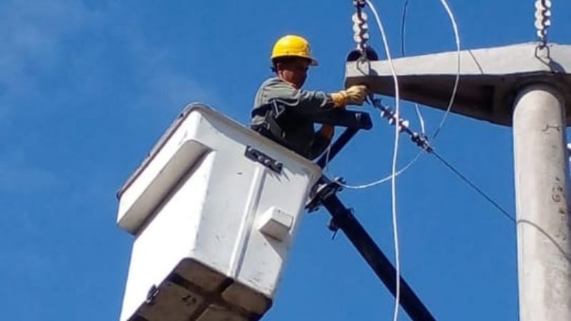 Nueva línea eléctrica para Santa Rosa