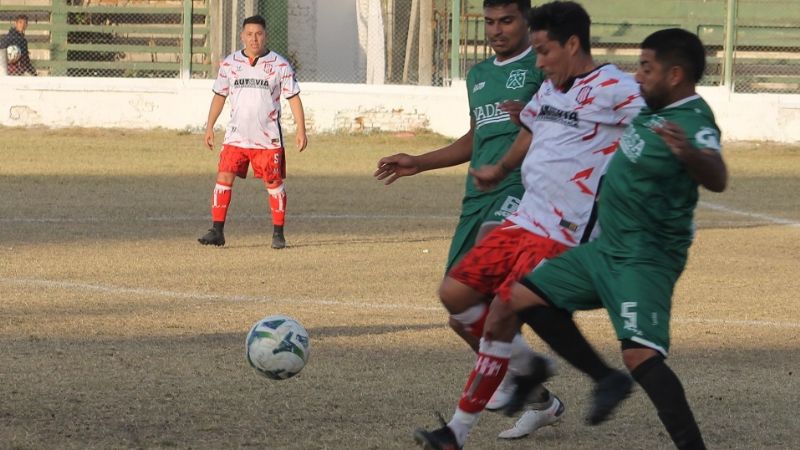 Tesorieri quedó puntero y descendió Rivadavia