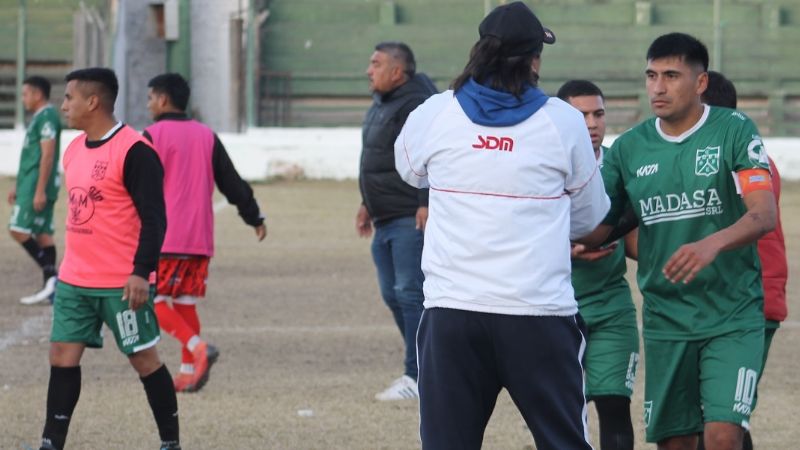 Tesorieri quedó puntero y descendió Rivadavia