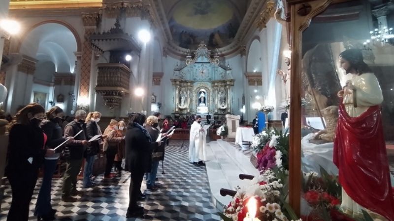 Celebran al Sagrado Corazón de Jesús y a San Juan Bautista en la Catedral