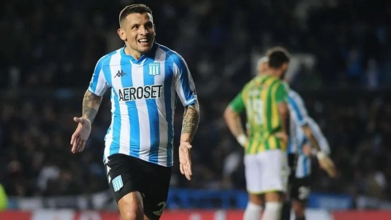 Racing aplastó a Aldosivi 5-0 y hubo tres empates