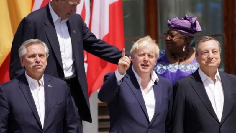 Fernández: “No se puede vivir eternamente con déficit fiscal”