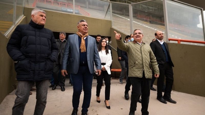 El Gobernador recibió al presidente de AFA y recorrieron el Estadio