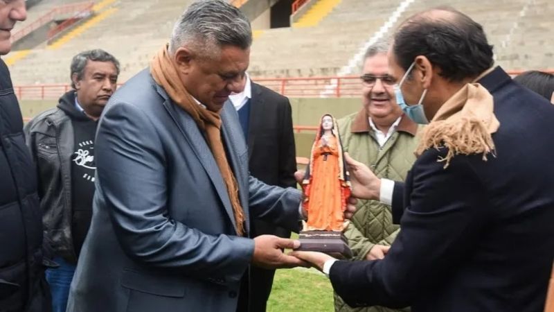 Tapia propuso al "Bicentenario" como “casa de las selecciones”