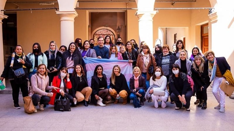 Conversatorio infancias y adolescencia LGBT+