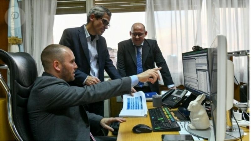 Economía cubrió vencimientos por $243.701 millones y alcanzó $ 5.000 millones adicionales