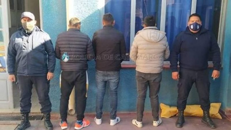 Un muerto y cuatro detenidos