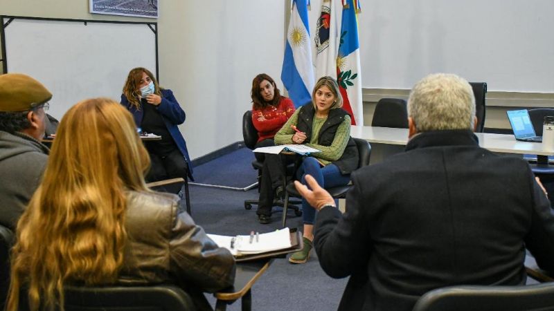Centurión se reunió con representantes de la Intersindical Docente