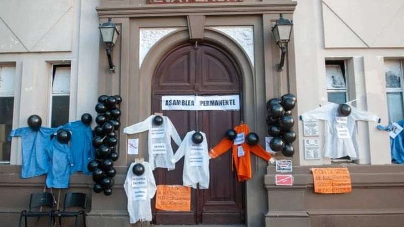 Médicos del Hospital de Niños siguen con medidas de fuerza