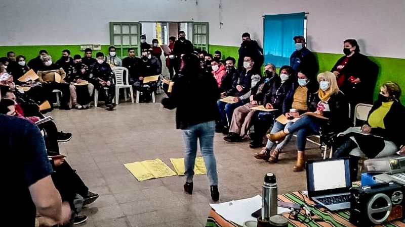 Perspectiva de género: Diputados llevó la capacitación al CIC Sur y Paclín