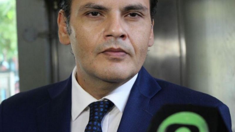 Buscan implementar nuevas normativas en la venta de alcohol y pegamento