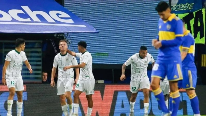 El alternativo de Boca fue goleado en “La Bombonera”