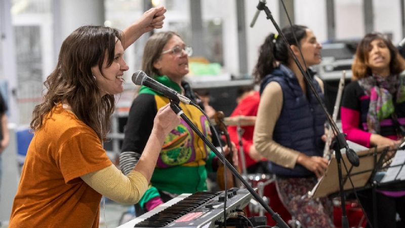 Artistas de toda la provincia actuarán en la apertura del Poncho 2022