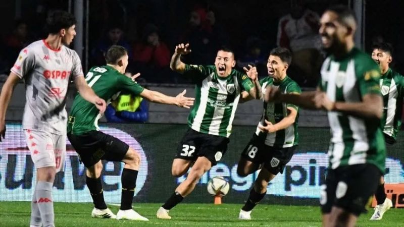 Revancha de Banfield, que avanzó a 8vos. de la Copa Argentina