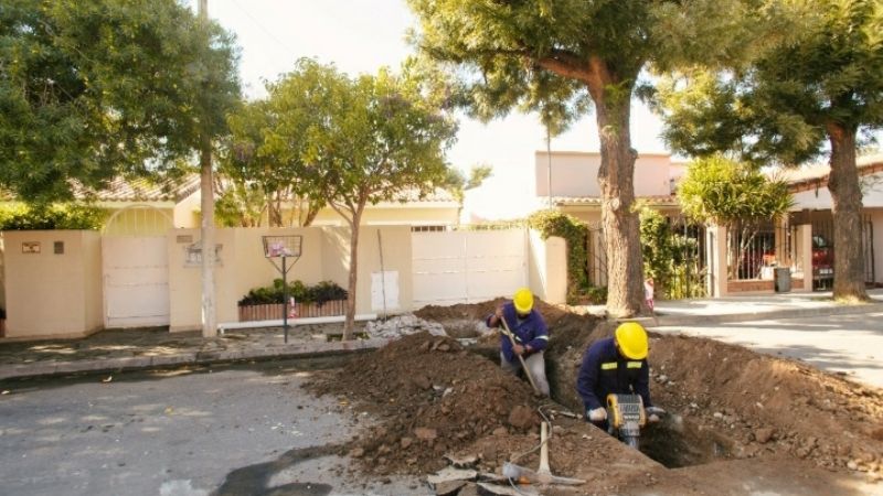 Más vecinos de Valle Viejo conectados a la Red de Cloacas