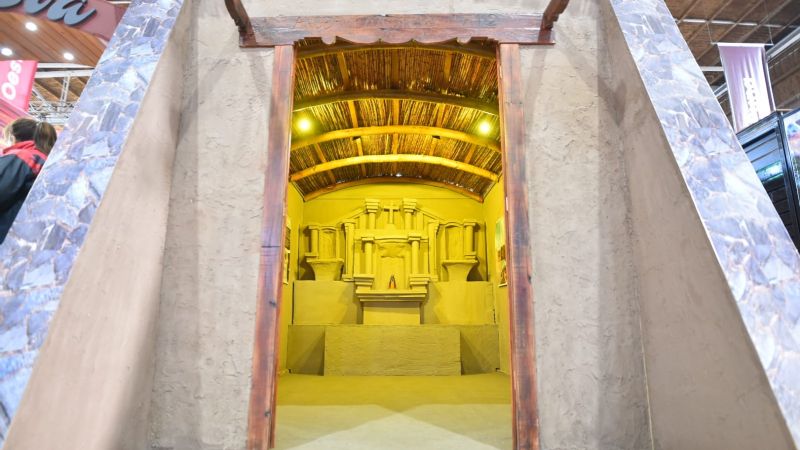 Fiambalá y Tinogasta presentan sus paisajes e historias en el Pabellón de Turismo