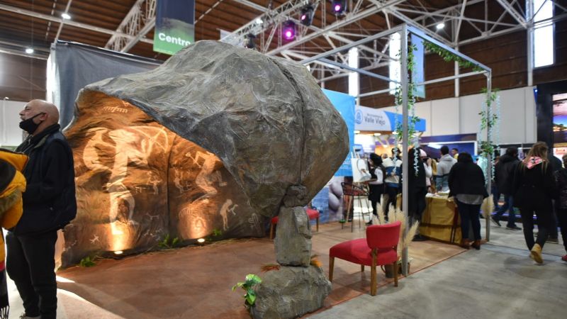 Las pinturas milenarias de Ancasti están en el Pabellón de Turismo