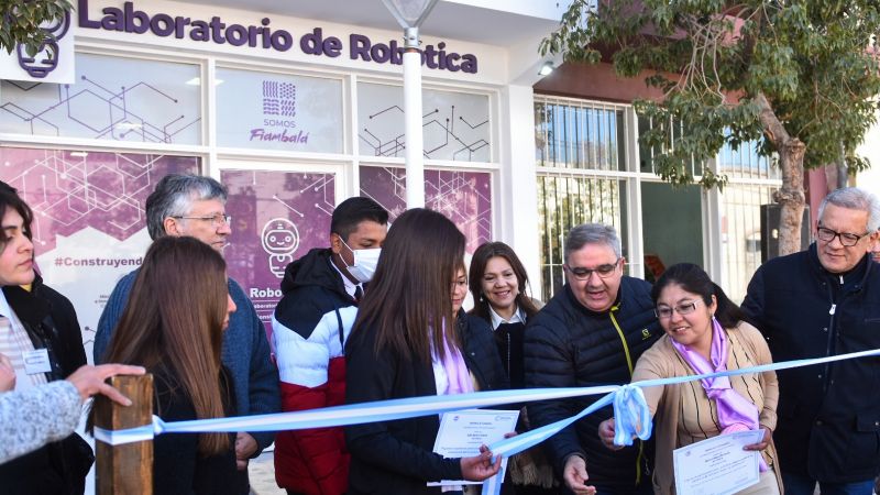 Raúl inauguró más obras y destacó el crecimiento de Fiambalá