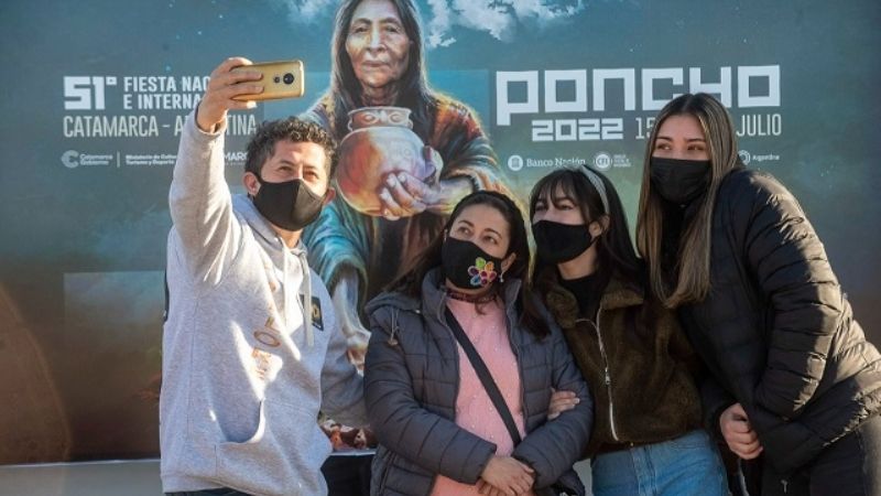 La agenda de actividades de este martes 19 en la Fiesta del Poncho