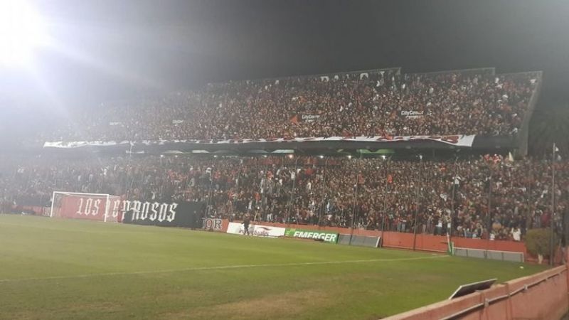 Banderazo de Newell's en la previa del clásico con Central