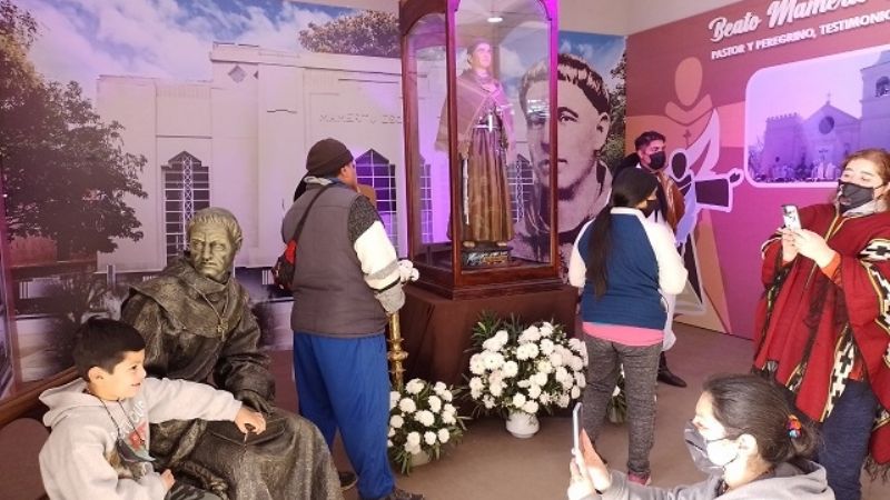 Un espacio de fe y encuentro en el Poncho