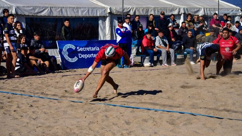 Finales de Beach Rugby y otras actividades en el Poncho