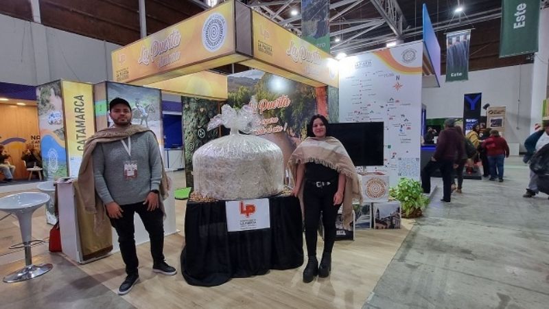 La Puerta presentó una nuez confitada de 400 kilos