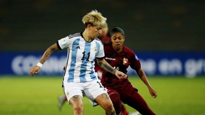 Argentina a “semis” de la Copa América femenina