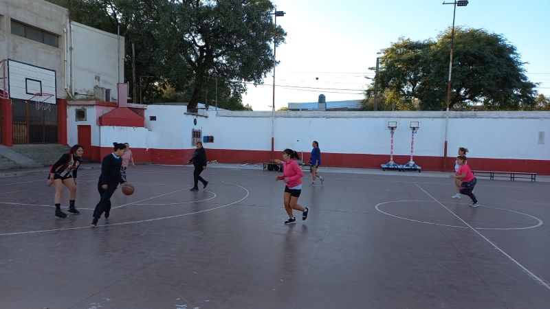 Partido reencuentro de exjugadoras del básquet femenino