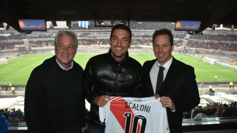 River tuvo un visitante de lujo en el Monumental