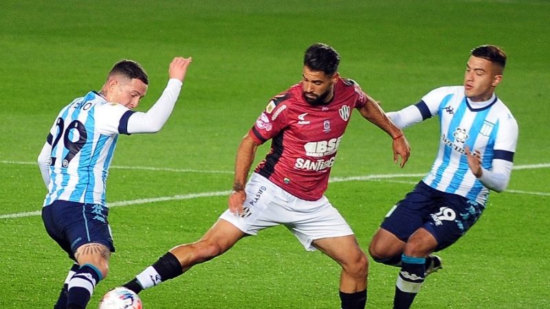 Racing va a Santiago y Colón visita a Sarmiento