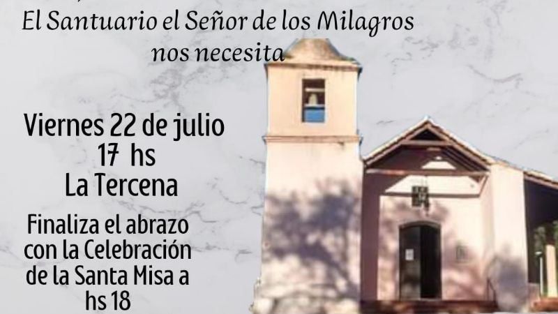 Vecinos abrazaron una parroquia que se cae por desidia estatal