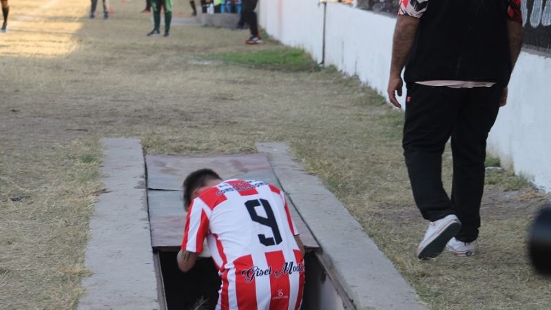 El “Defe”, que resiste, postergó el “1” de Coronel Daza