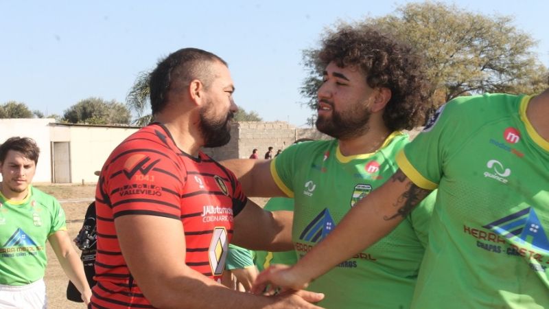 Hurones y un triunfo atravesado por la emoción y el duelo