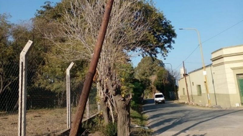 Poste chocado en San Antonio
