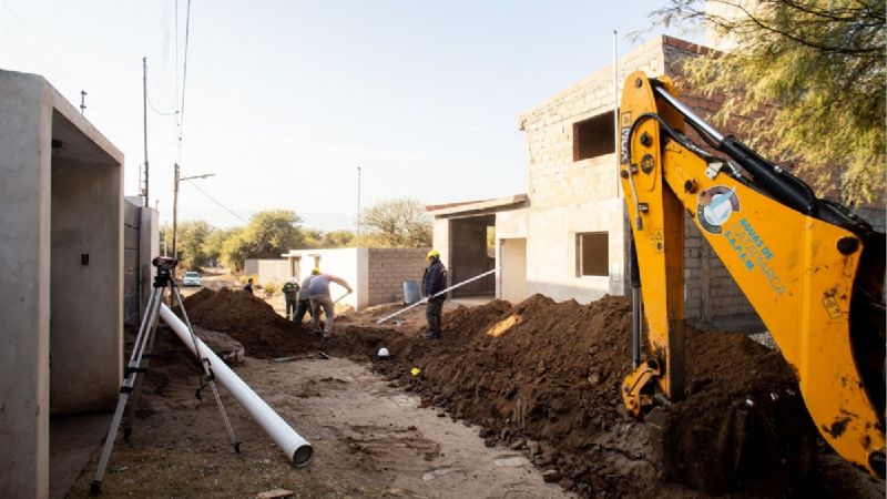Agua y Saneamiento en el Barrio Combate de San Lorenzo