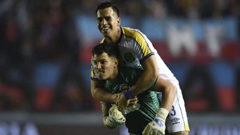 Con dos goles del arquero Servio, Central goleó a Arsenal
