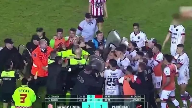 Detuvieron a cuatro jugadores de Patronato por los incidentes de anoche