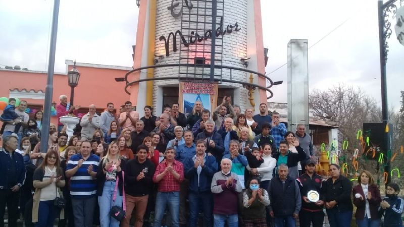 El Rodeo: Homenaje a Cardozo y reclamos de obras